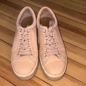 Women’s Casual Lace-Up Sneakers in Blush Pink